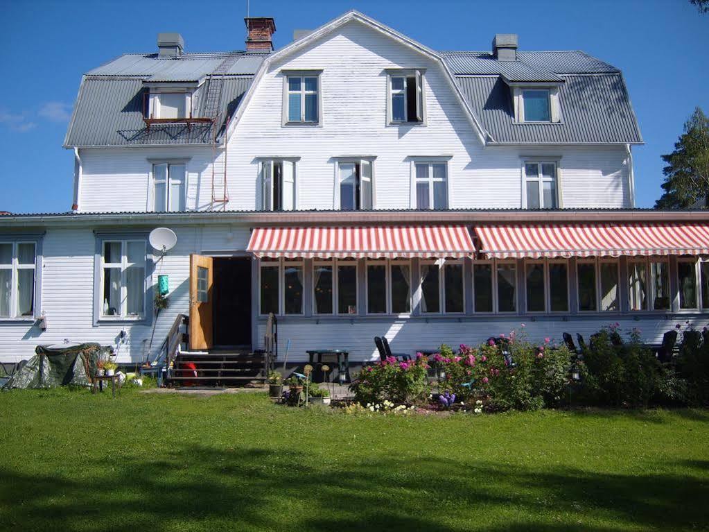 Hotell Restaurang Naemforsen Näsåker 外观 照片